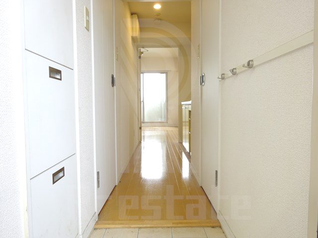 サヴォイスタジオスイーツ 玄関