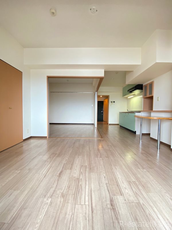 レジデンスカープ博多 リビング