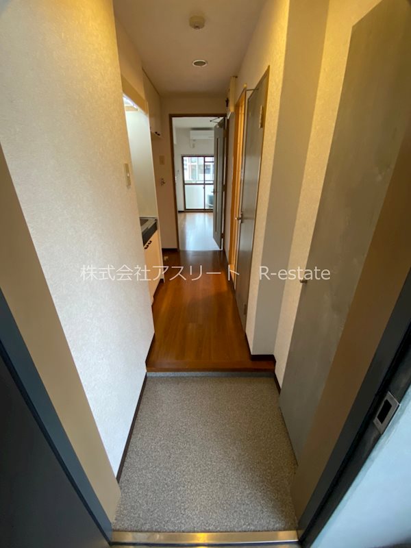 リファレンス県庁口 玄関