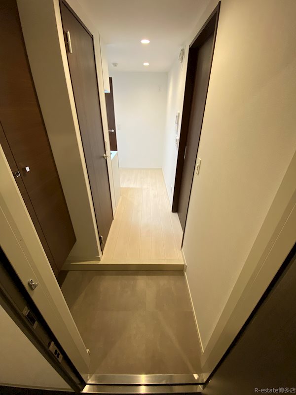 D-room gracious平尾 玄関