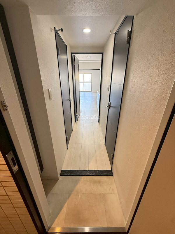 エルヴィータ駅南 玄関