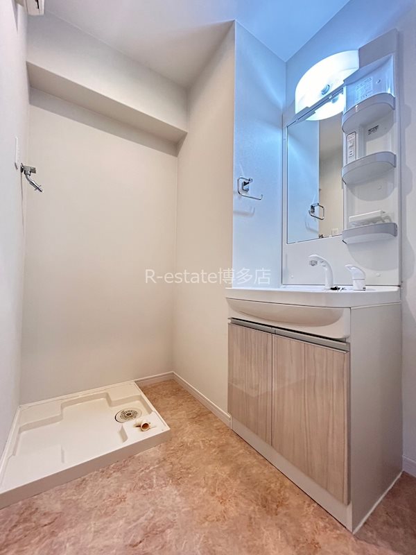 サヴォイソリディティ その他4