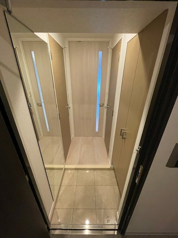 エンクレスト天神LINK 玄関