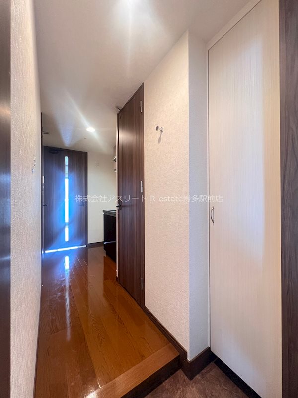 サヴォイグランデウォーターサイド 玄関