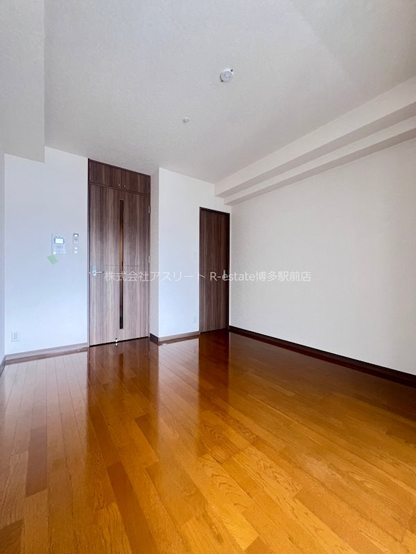 サヴォイグランデウォーターサイド ベッドルーム