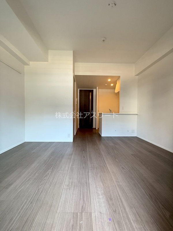 エンクレストベイ天神EAST リビング