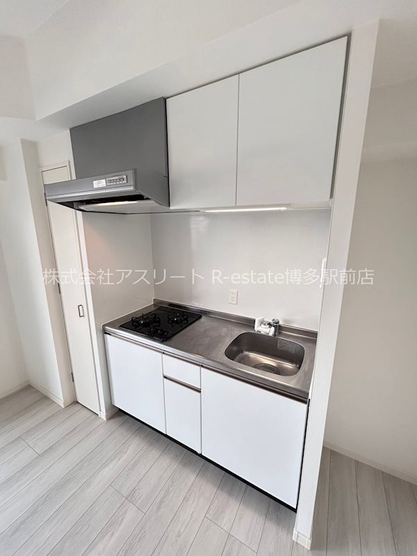 サヴォイラルカンジュ キッチン