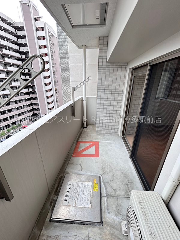 スタンドリバー天神南 ベランダ