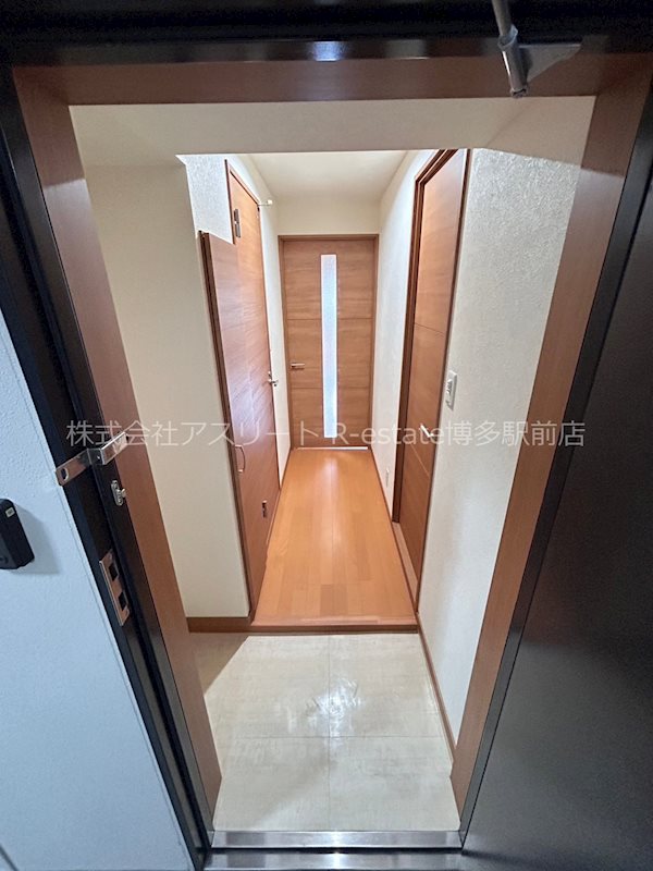 スタンドリバー天神南 玄関