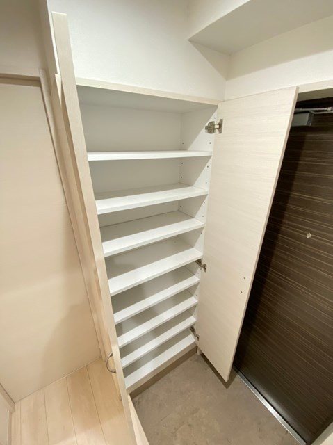 アクシス平尾1番館 玄関