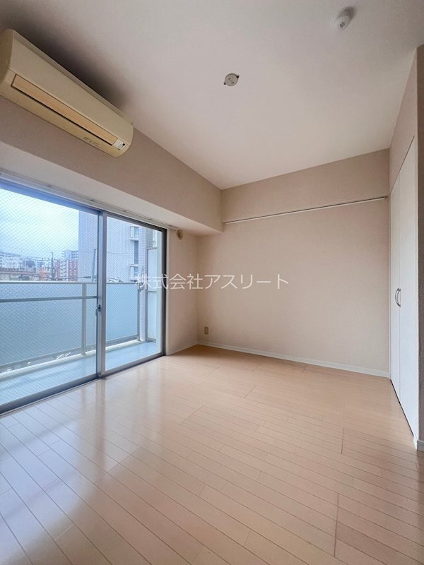 エンクレスト天神4 リビング