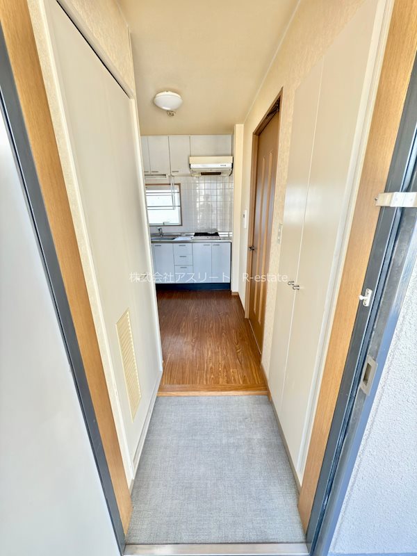 ニューロング博多 玄関