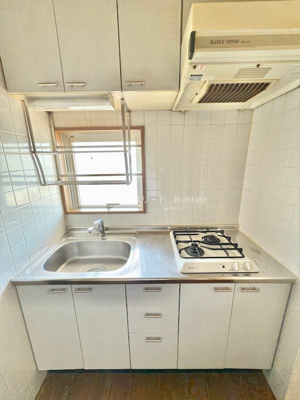 ニューロング博多 キッチン