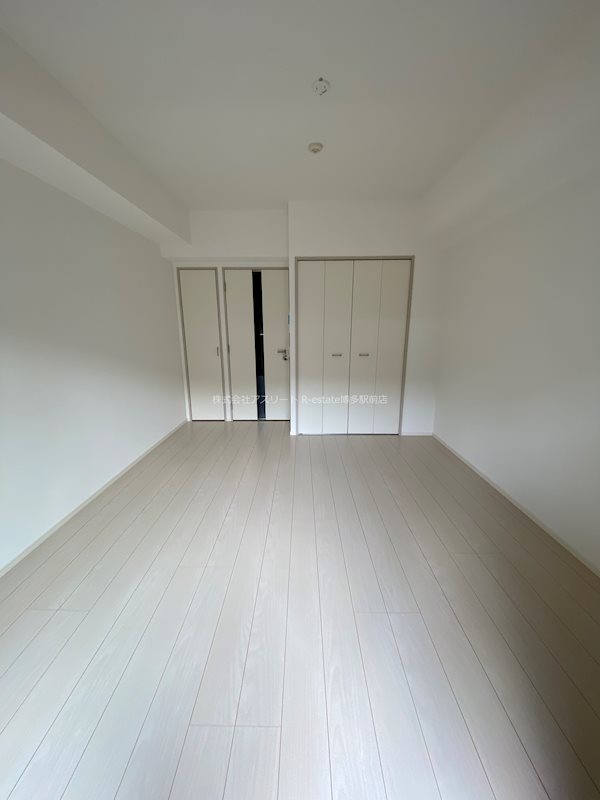 サヴォイラマリナドゥハカタ リビング