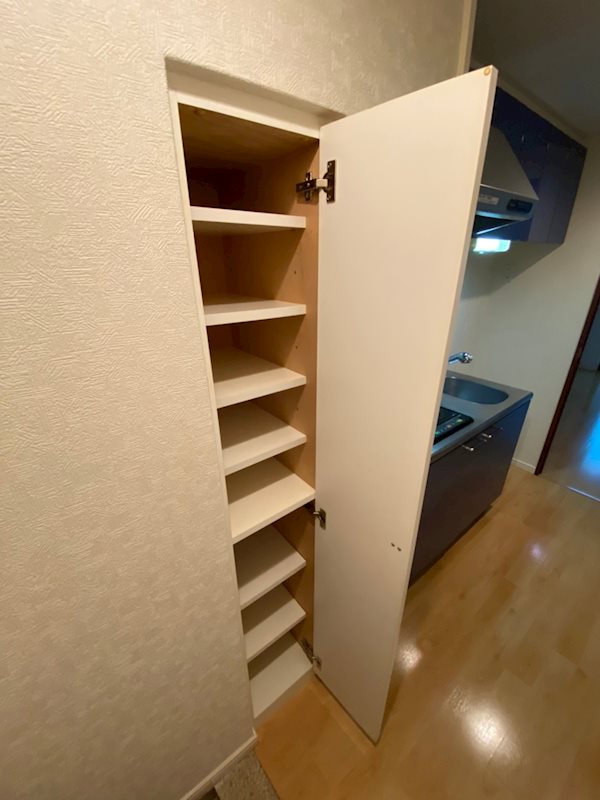 ラセット博多 玄関