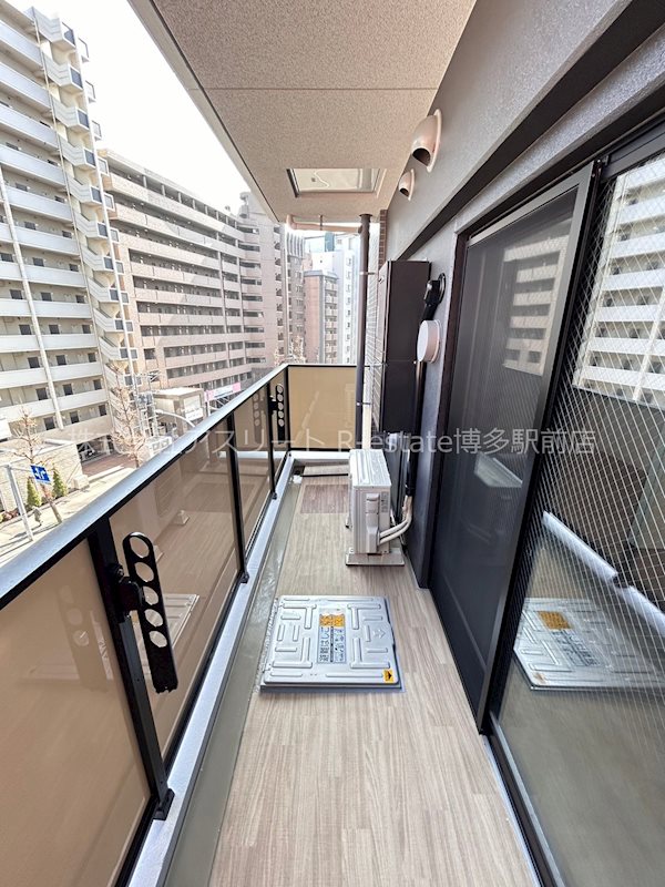 メゾンドリエール博多 ベランダ