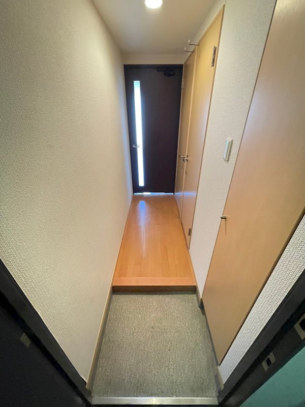 リバティ神屋 玄関