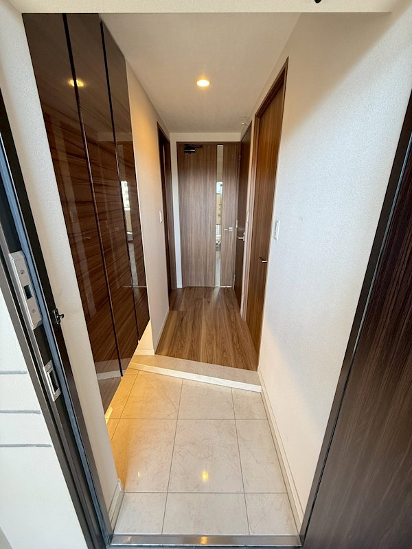 グランフォーレ千早マークスクエア　イーストウイング 玄関