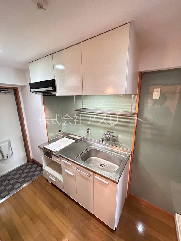 ロイヤル日赤通80 キッチン