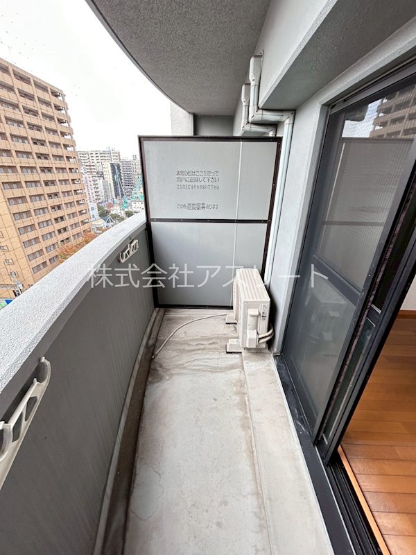 ロイヤル日赤通80 ベランダ