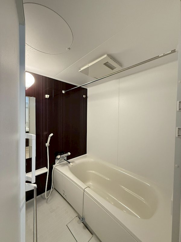 CINQ　IWASE　BLD 風呂画像