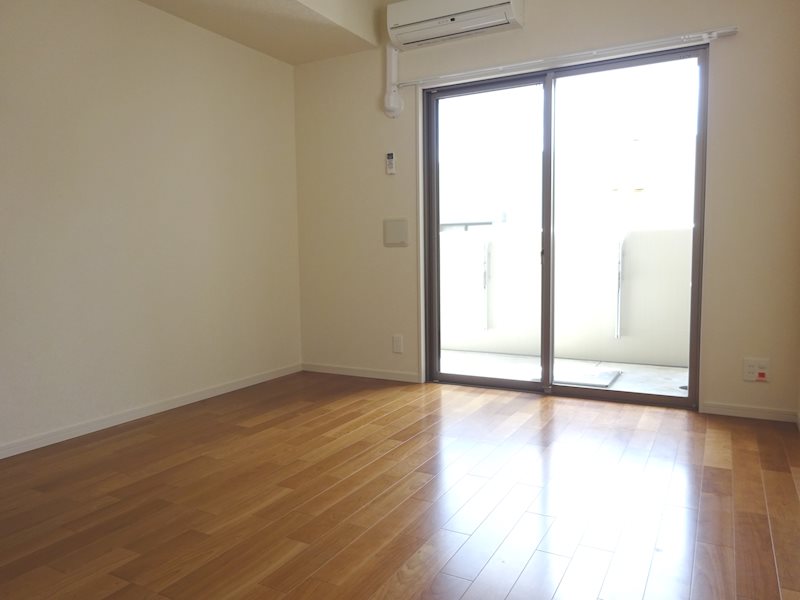 サヴォイ箱崎邸園 リビング