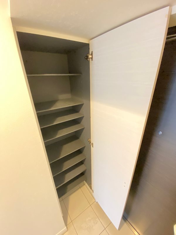 エンクレスト祇園 玄関