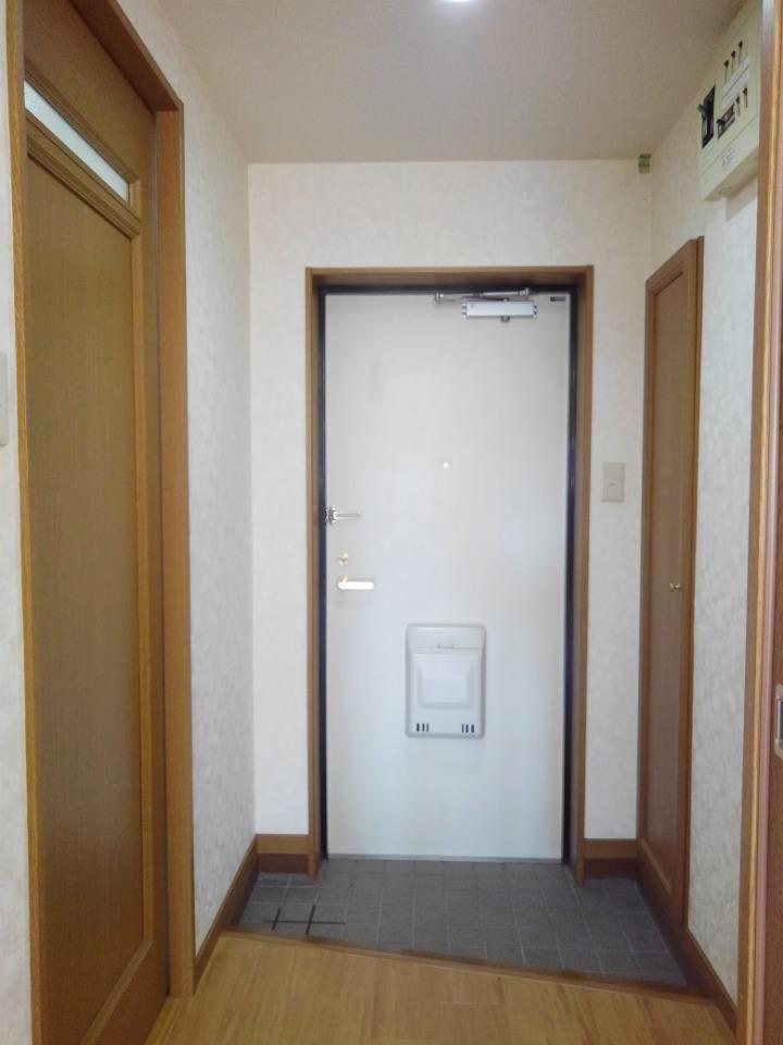 ＰＲＩＭＡＶＥＲＡ 玄関