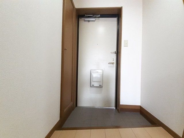 PRIMAVERA 玄関
