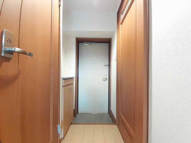 プラシード　カーサ 玄関