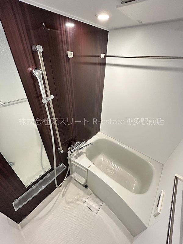 エンクレストベイ天神EAST 風呂画像