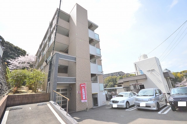 プラトー桜坂 403号室 外観