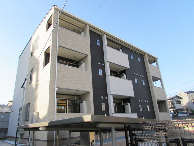 キャトル　アン 303号室 外観