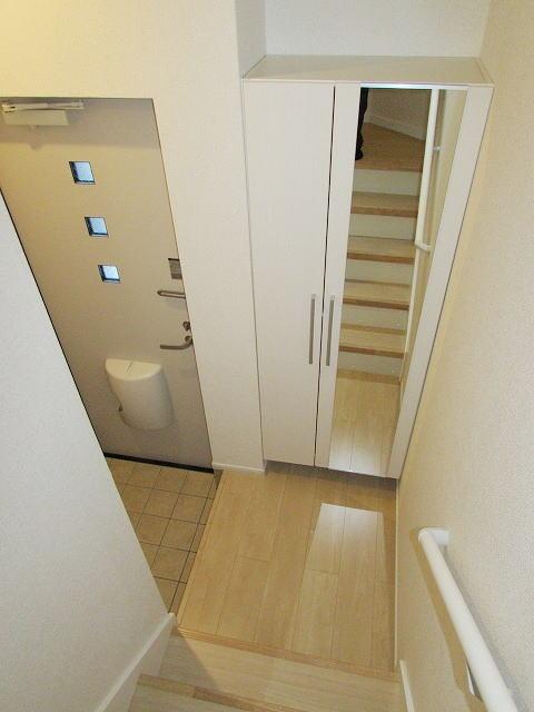 キャトル　アン 玄関