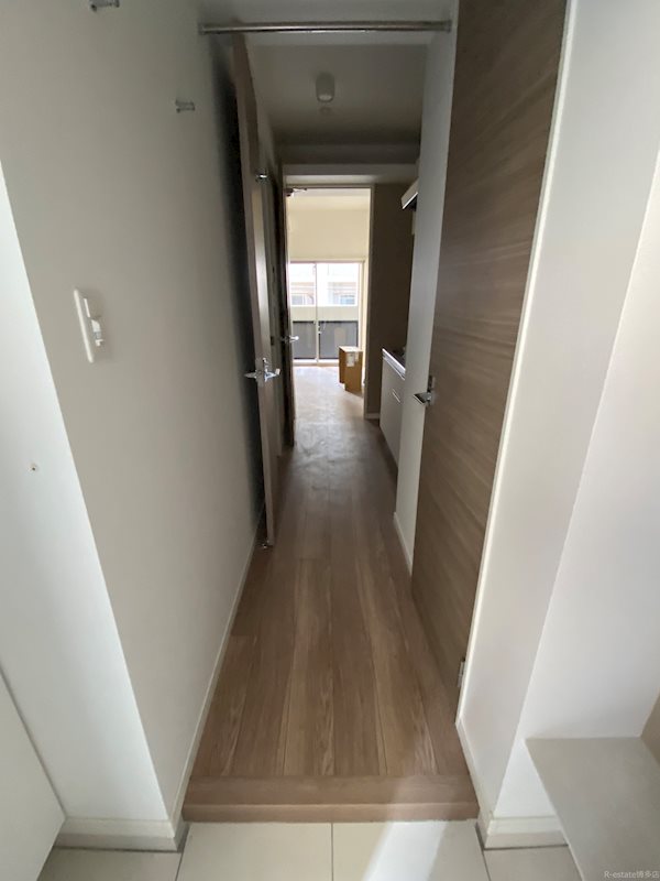 サヴォイルプルミエパリエ 玄関