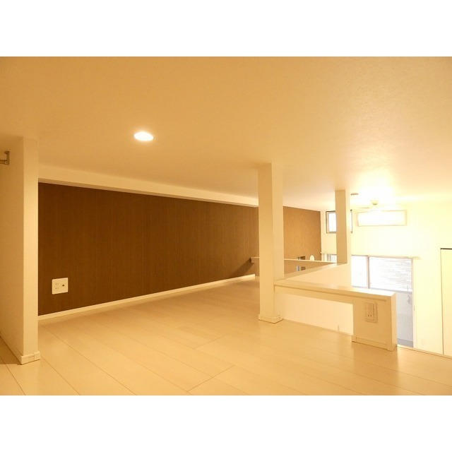 Rossy Room その他13