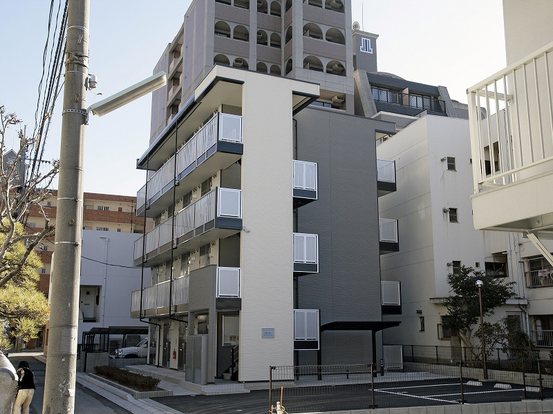 レオパレス住吉 401号室 外観