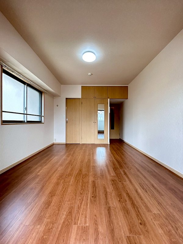 エステートモア天神倶楽部 リビング