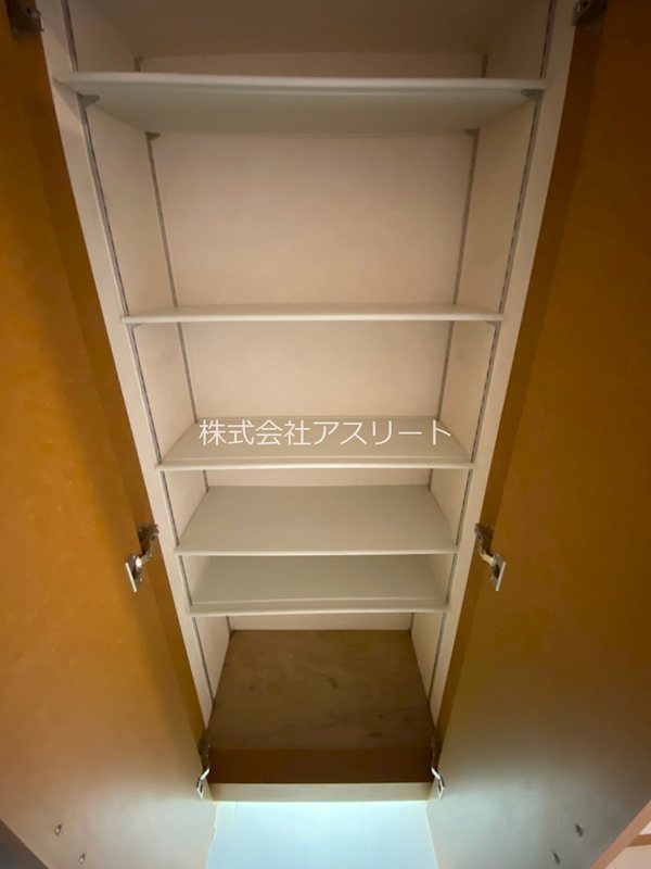 アイセレブ高砂ベネフィス 玄関