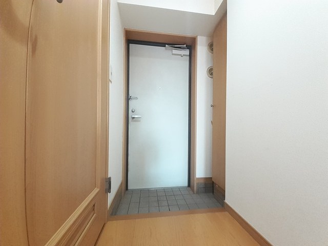 サンライク箱崎 玄関