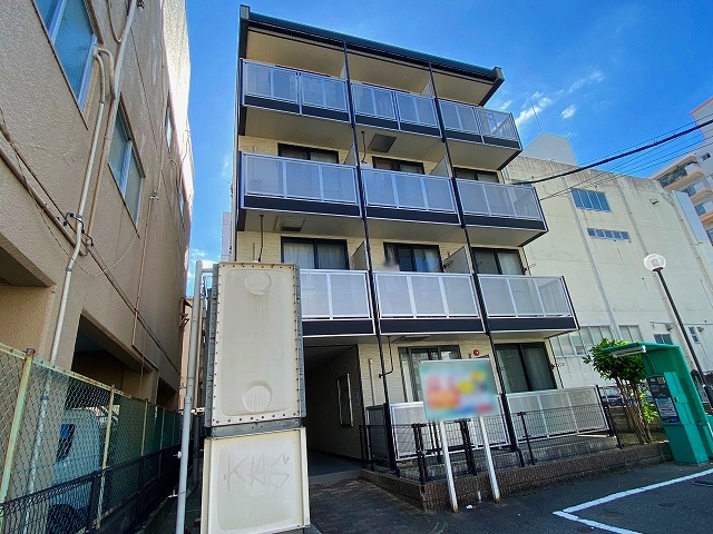 レオパレス葵 406号室 外観