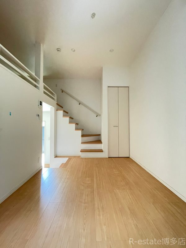 アンソレイユ吉塚 リビング