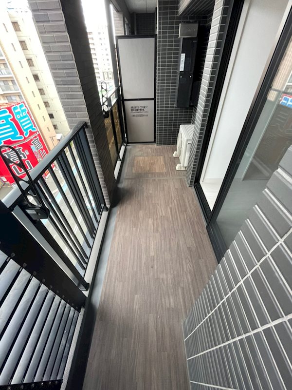 LANDIC STUDIO博多 ベランダ