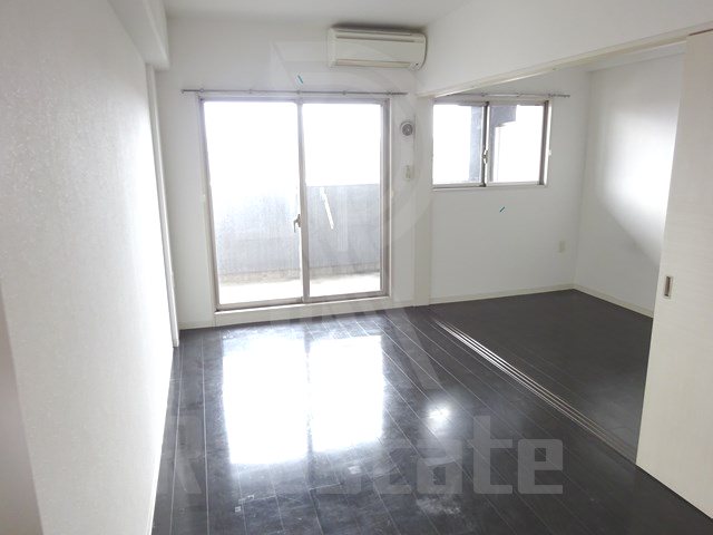 CLUBORIENTBLDNo.82EMPRESS ベッドルーム