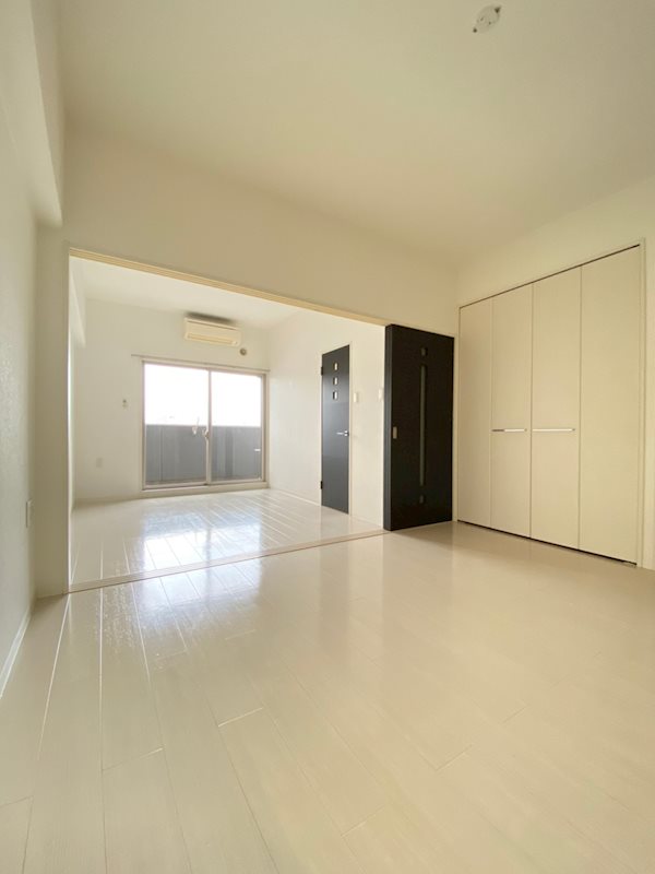 CLUBORIENTBLDNo.82EMPRESS ベッドルーム