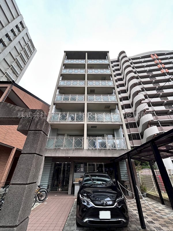 ヴィーブル天神南  303号室 外観