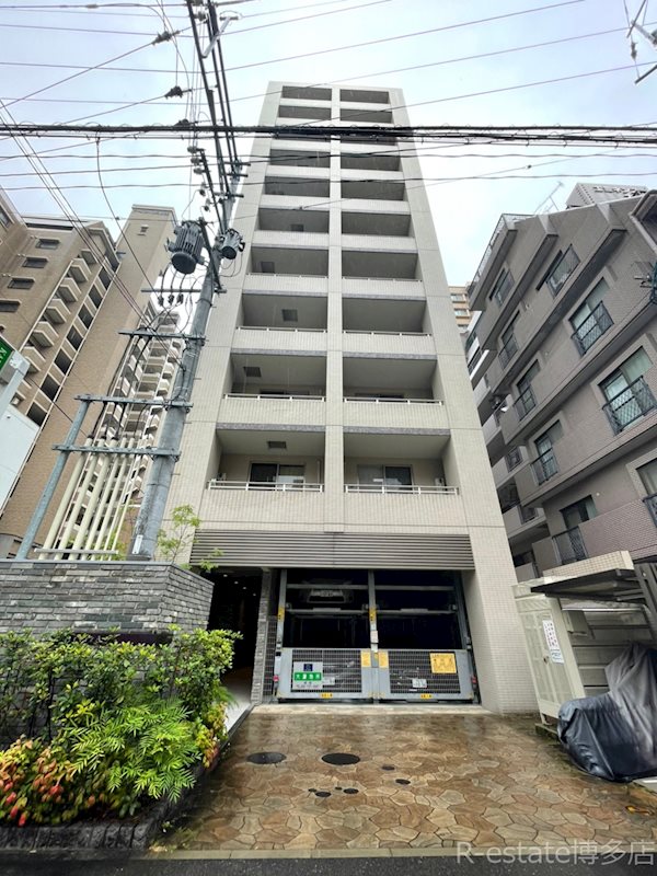 アルティザ大濠公園 802号室 外観