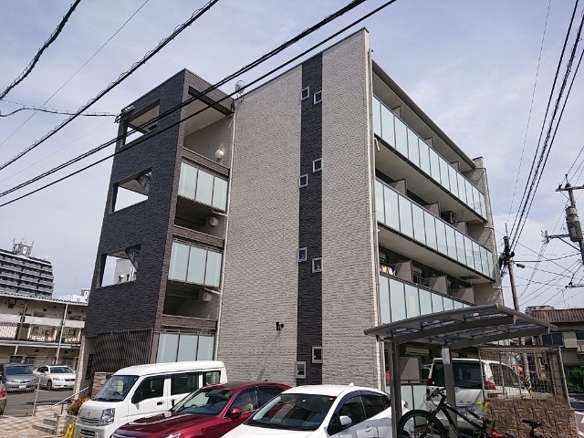 クレイノラルーチェ　美野島 401号室 外観