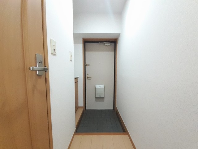 ホークシティ駅南 玄関