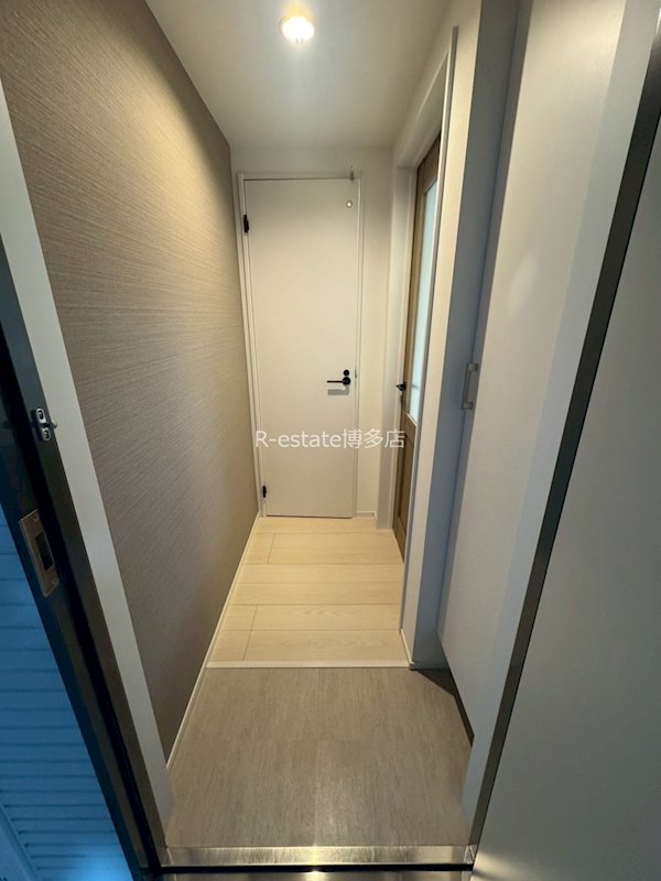 パークホーム筥松 玄関